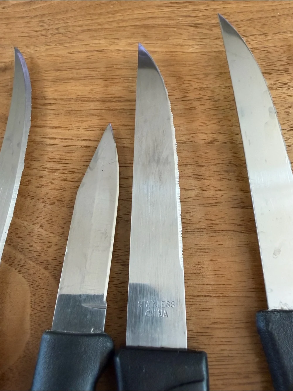 9 knives